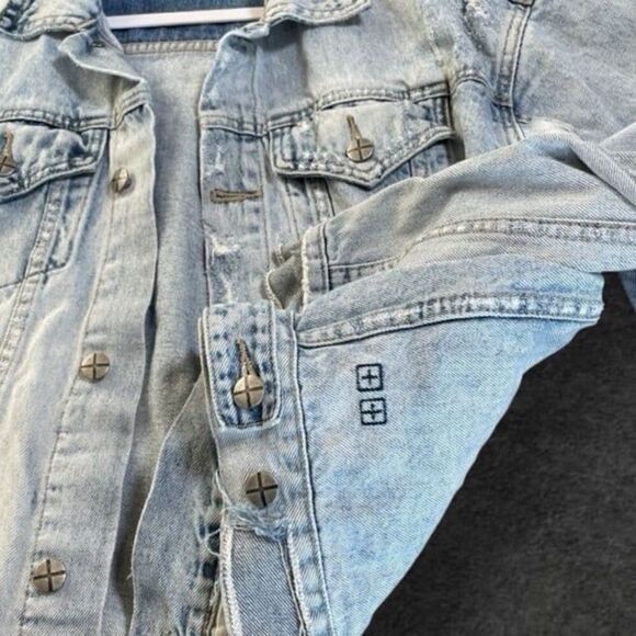 KSUBI Oversized Distressed Jean Jacket XS-runs big! - Picture 2 of 9